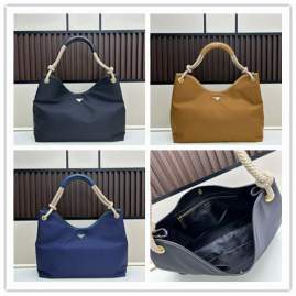 Picture of Prada Handbags _SKUfw196402756fw